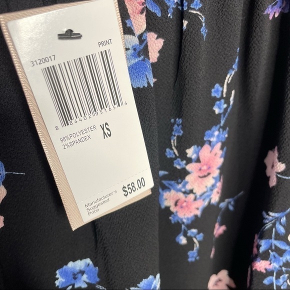 ❤️ SALE NWT Philosophy Floral Blouse - Picture 6 of 8